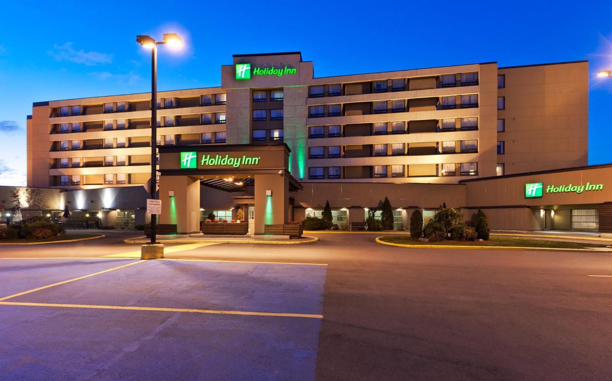 Holiday Inn Laval Montreal By Ihg Exterior photo